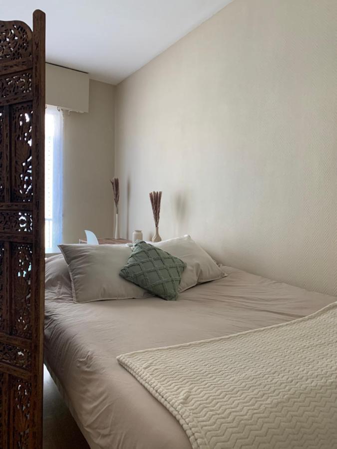 Joli Appartement En Plein Centre Libourne Eksteriør bilde
